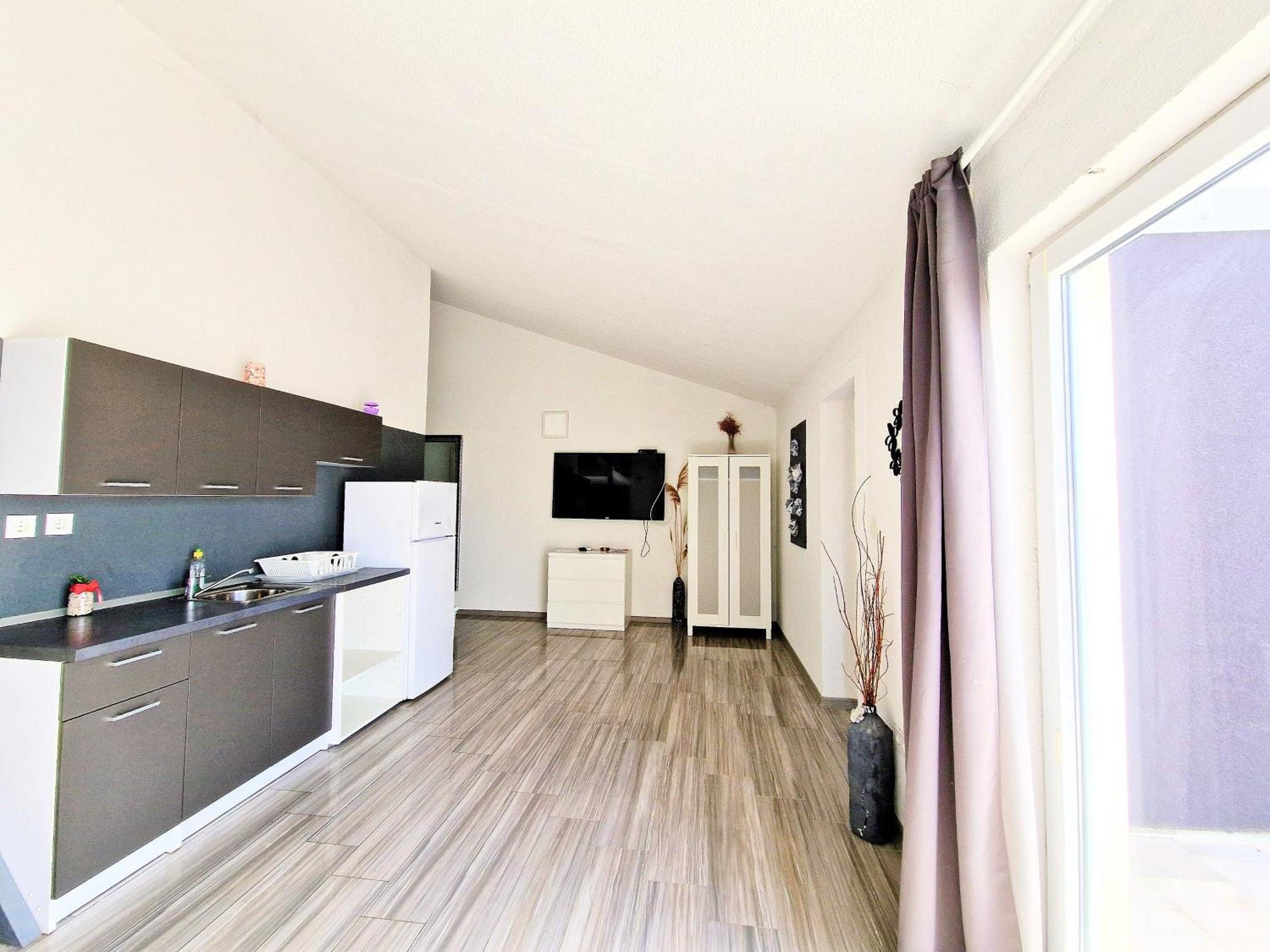 Villa Apartments Anifil 诺瓦利娅 外观 照片